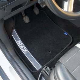 Sparco Alfombra Strada SPC CS6 03763BAR B Plata Moqueta Negra Diseño Deportivo Fácil Limpieza