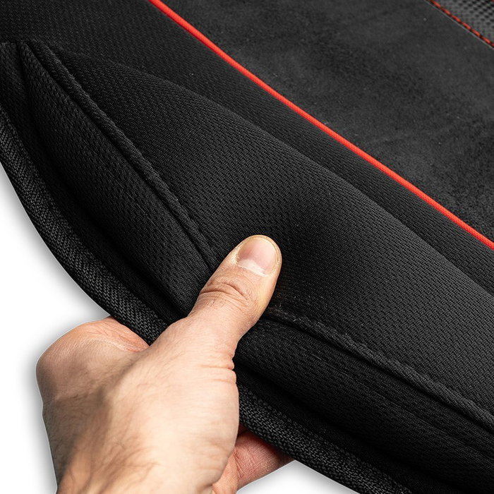 Momo Respaldo de Asiento Negro-Rojo Universal
