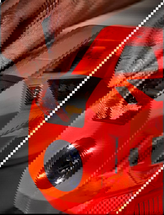 Formula 1 Compresor Híbrido Hi700 F110782 20V 160 PSI 12L/min Incluye Accesorios