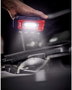 Formula 1 Luz de Bolsillo WL300 F110820, 300 Lúmenes COB, Batería 1500 mAh, Gancho Giratorio 360°, Base Magnética, Recargable USB-C