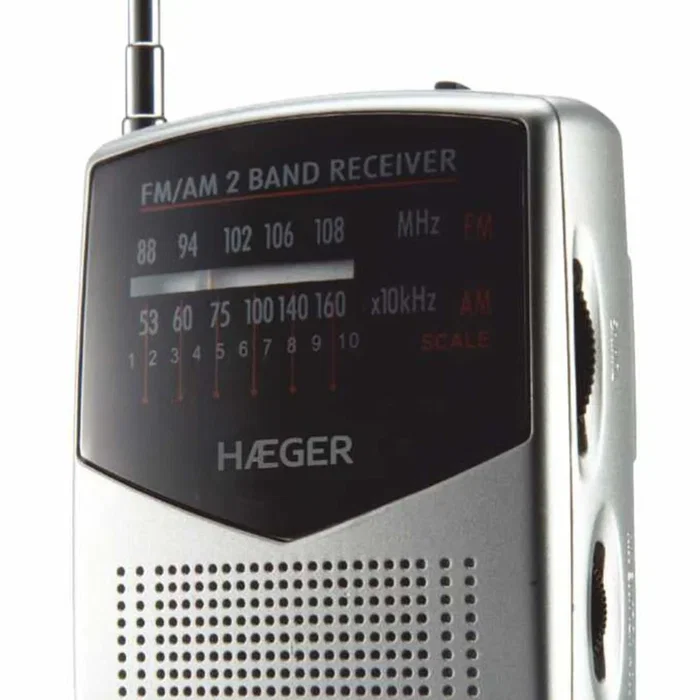 Haeger PR-BIB.006A - Radio Portátil Analógica AM/FM con Antena Telescópica, Salida para Auriculares y Alimentación por Pilas AA, Color Negro y Plata