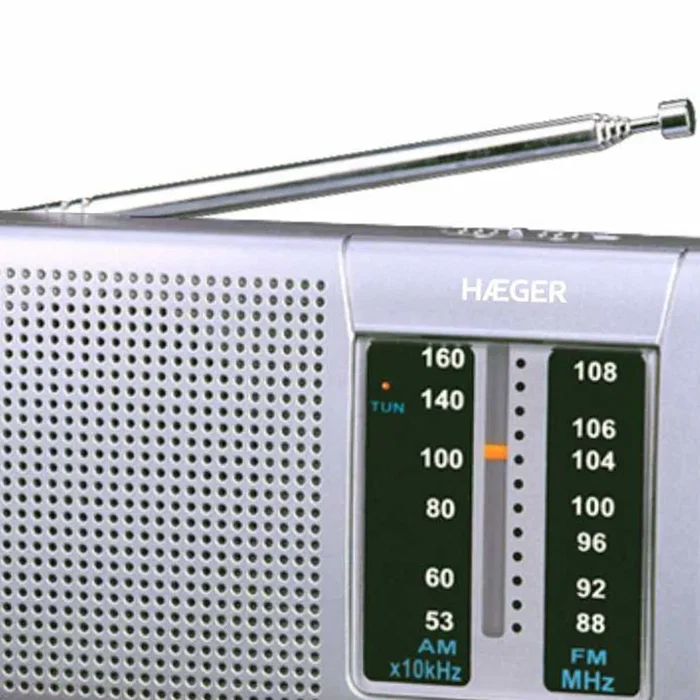 Haeger PR-BIB.001A Radio Portátil Digital Plata con Sintonizador AM/FM (88-108 MHz, 530-1600) y Entrada de Auriculares 3.5 mm