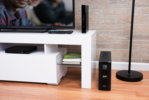 APC BR650MI Sistema de Alimentación Ininterrumpida (UPS) Línea interactiva 0,65 kVA 390 W 6 salidas AC