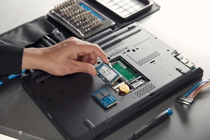 Kingston KC600 1 TB mSATA SSD