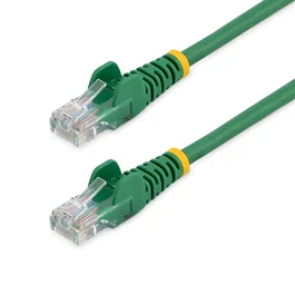 StarTech Cable de red Cat5e Ethernet 0.5m verde, con conectores RJ45 chapados en oro y protección Snagless, para Fast Ethernet 100 Mbps y PoE, U/UTP (UTP)