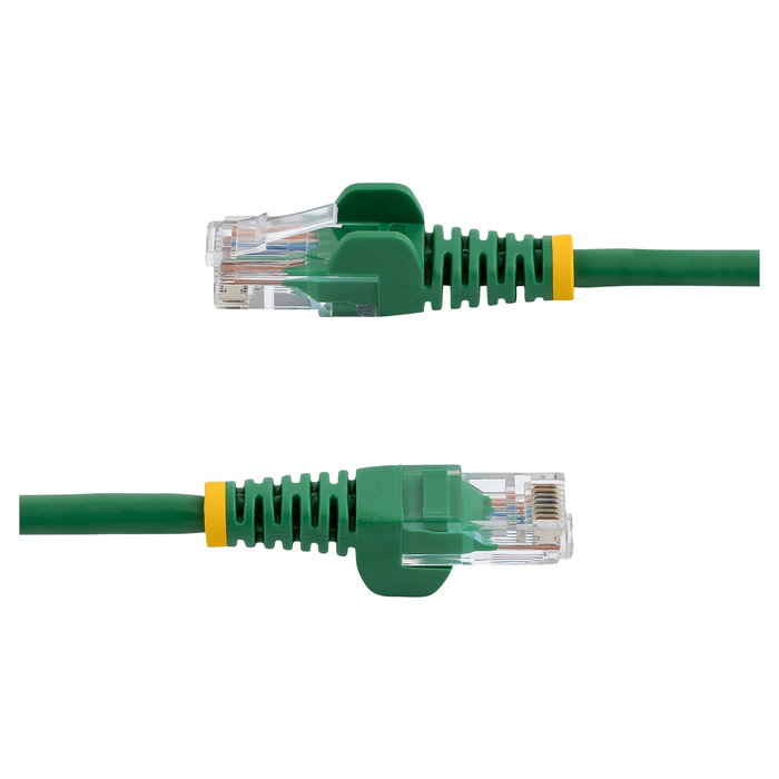 StarTech Cable de Parcheo Cat5e 0.5m, Color Verde, Conectores RJ45 Snagless, Cable Ethernet Corto, UTP, 0.5 Metros