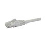 StarTech.com Cable de red Cat6 UTP de 0,5m Blanco con conectores RJ45 sin enganches