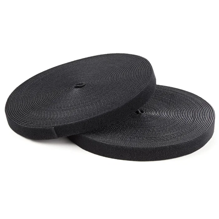 StarTech HKLP100 Bobina de gestión de cables de gancho y bucle de 30,48 m, Negro StarTech HKLP100 Bobina de gestión de cables de gancho y bucle de 30,48 m, Negro