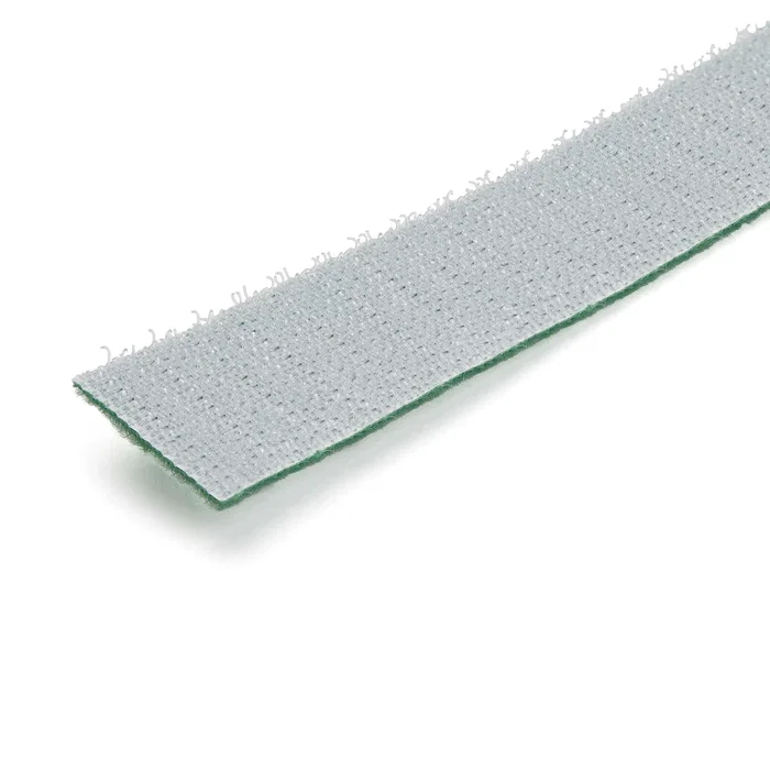 StarTech.com HKLP25GN Rollo de Cinta de Gancho y Lazo para Cableado, Nylon Verde, Ajustable y Reutilizable, 7.6m de Largo, 19mm de Ancho - 1 Pieza