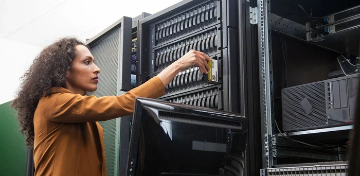 Western Digital WD181KRYZ Disco Duro Interno 18 TB 7200 RPM SATA 3.5" 512 MB Cache HDD Gold Enterprise