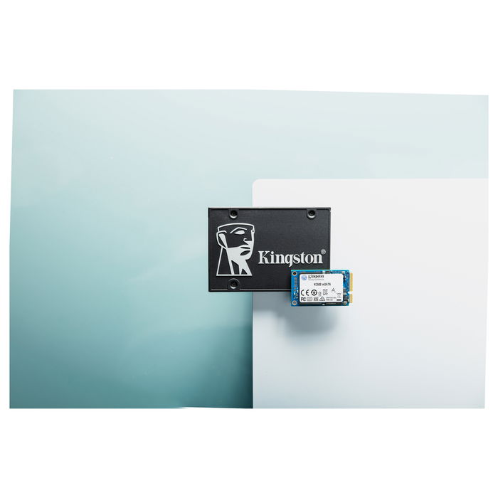 Kingston KC600 - Unidad de Estado Sólido SSD Interno 2.5" SATA, 1 TB, Lectura de 550 MB/s, Escritura de 520 MB/s