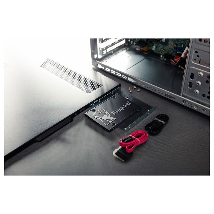 Kingston KC600 - Unidad de Estado Sólido SSD Interno 2.5" SATA, 1 TB, Lectura de 550 MB/s, Escritura de 520 MB/s