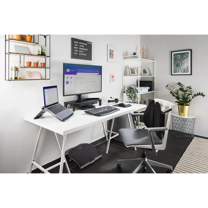 Kensington Reposamuñecas ErgoSoft™ para Teclados Estándar Negro K52799WW Kensington Reposamuñecas ErgoSoft™ para Teclados Estándar Negro K52799WW