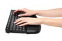Kensington Reposamuñecas ErgoSoft™ para Teclados Estándar Negro