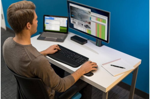 Kensington Reposamuñecas ErgoSoft™ para Teclados Estándar Negro