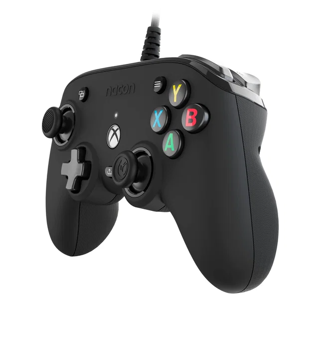 Nacon Pro Compact Negro USB Gamepad para Xbox One, Xbox Series S, Xbox Series X