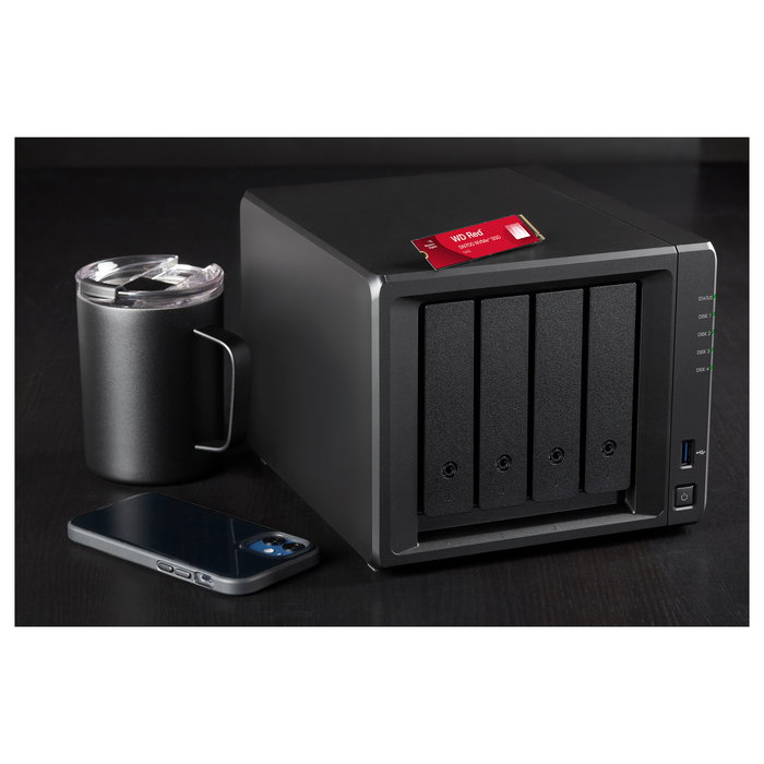 Western Digital WD Red SN700 1TB NVMe M.2 PCIe 3.0 x4 SSD para NAS - Velocidad Lectura 3430 MB/s, Escritura 3000 MB/s