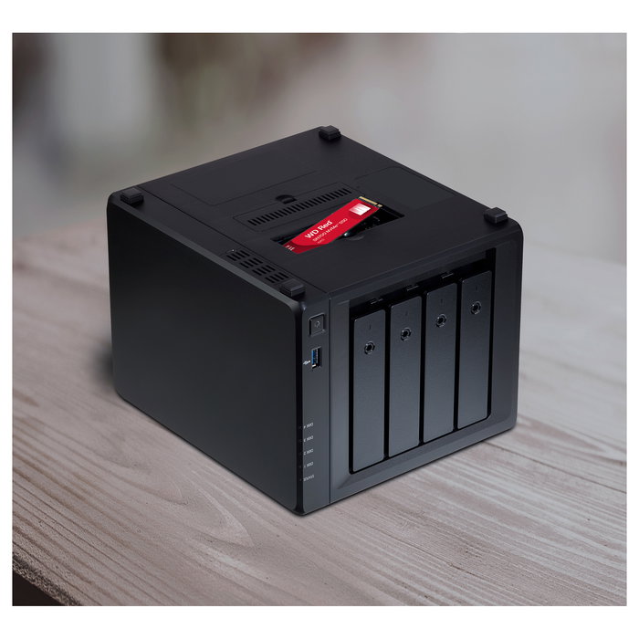 Western Digital WD Red SN700 1TB NVMe M.2 PCIe 3.0 x4 SSD para NAS - Velocidad Lectura 3430 MB/s, Escritura 3000 MB/s