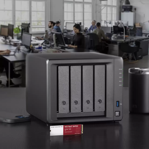 Western Digital Red SN700 2 TB M.2 NVMe SSD Western Digital Red SN700 2 TB M.2 NVMe SSD