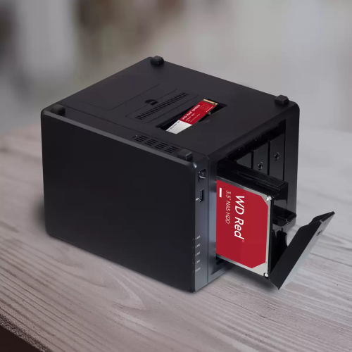 Western Digital Red SN700 2 TB M.2 NVMe SSD Western Digital Red SN700 2 TB M.2 NVMe SSD