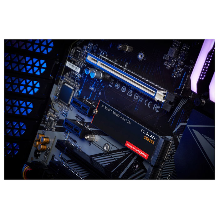 Western Digital WD_BLACK SN850X NVMe SSD 1 TB M.2 PCIe 4.0 x4, 7300 MB/s