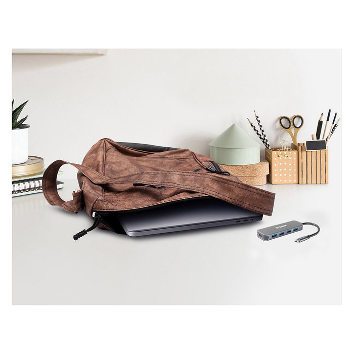 D-Link DUB-2340 Hub USB-C a 4 Puertos USB 3.0 y 1 USB-C, 60W