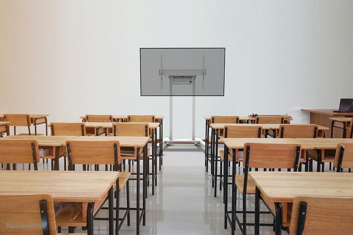 Neomounts FL55-875WH1, Mobile Motorised Display Trolley, 55-100", Max 110 kg, H:111,3-176,3 cm (35mm/sec), VESA 100x100-800x600, Lockable (excl. lock), TÜV Certified, Video bar kit optionally available - White Neomounts FL55-875WH1, Mobile Motorised Display Trolley, 55-100", Max 110 kg, H:111,3-176,3 cm (35mm/sec), VESA 100x100-800x600, Lockable (excl. lock), TÜV Certified, Video bar kit optionally available - White