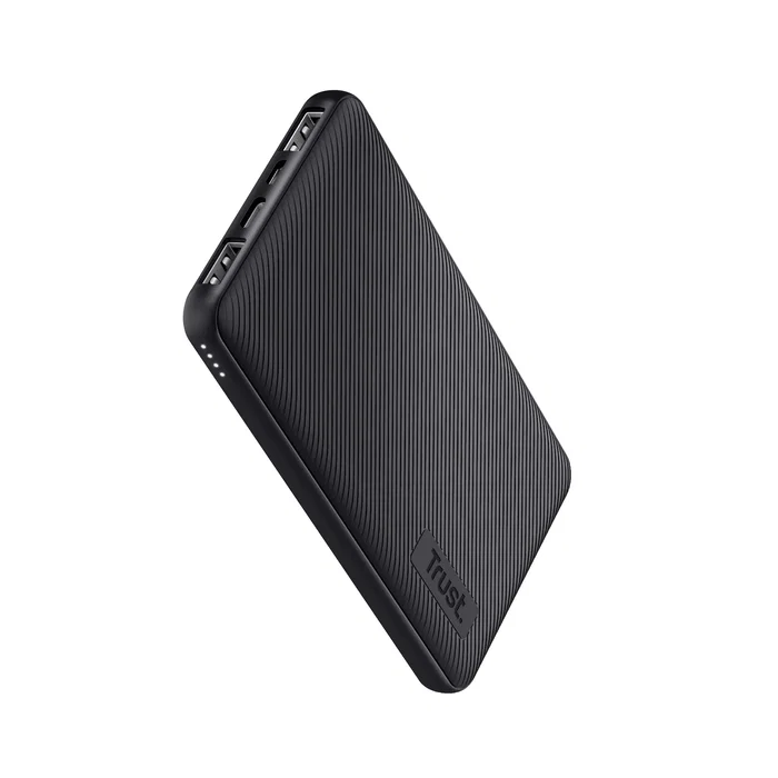 Trust Primo Powerbank 10000 mAh Negro - Batería Externa con 3 Puertos (2 USB-A + 1 USB-C), Carga Rápida 15W, Compacta, Hecha con Materiales Reciclados