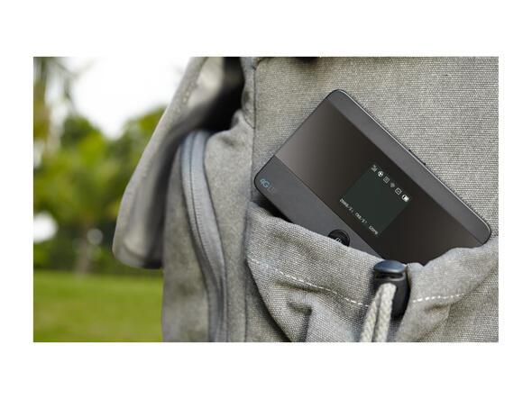 TP-Link M7350 Punto de Acceso Móvil 4G LTE Negro