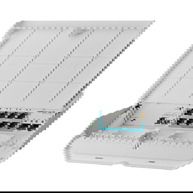 MikroTik netPower Lite 7R Switch de Rack CSS106-5G-1S 8 Puertos Gigabit PoE con 2 SFP+ 10G