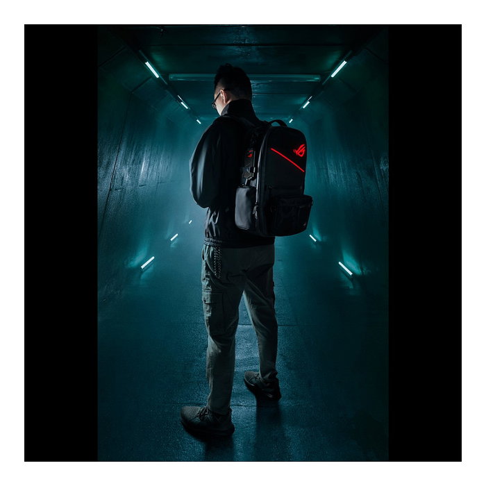 ASUS ROG Strix Arion Caja Externa SSD M.2 NVMe USB 3.2 Gen 2 Tipo-C 10 Gb/s Negro para Windows y Mac