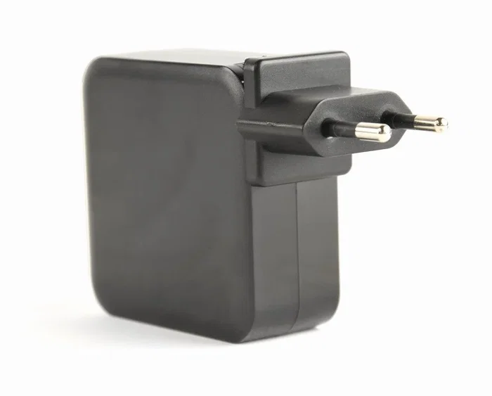 GEMBIRD Cargador Universal Portátil 60W con Cable Tipo C y 10 Conectores GEMBIRD Cargador Universal Portátil 60W con Cable Tipo C y 10 Conectores