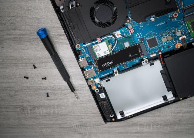 Crucial P3 1 TB M.2 PCI Express 3.0 NVMe 3D NAND SSD