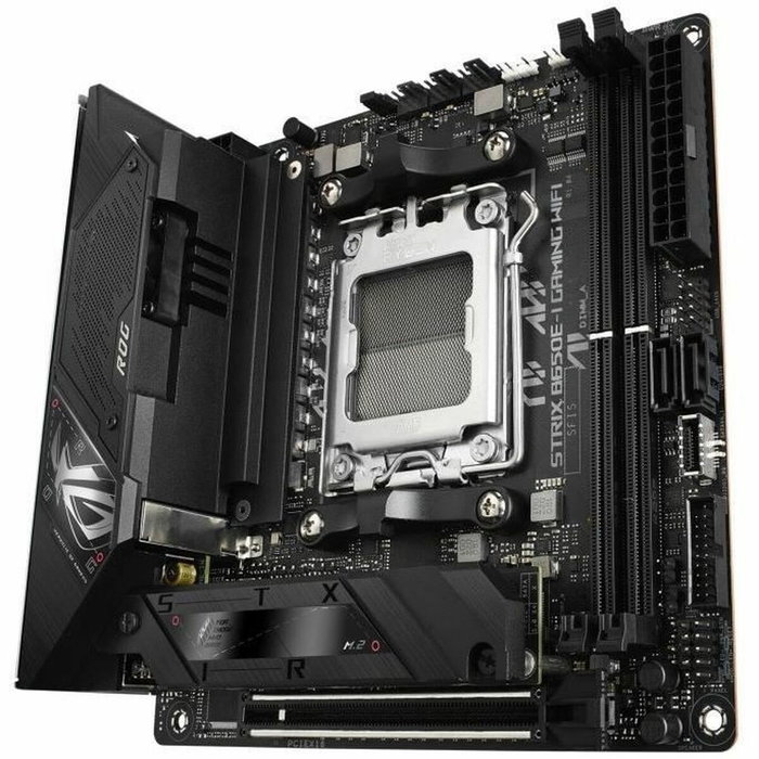 ASUS ROG STRIX B650E-I GAMING WIFI Mini ITX DDR5