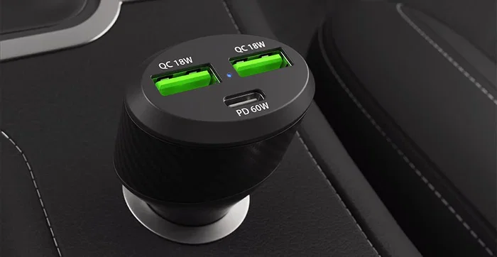 Natec Coney - Cargador Coche Rápido con 2 Puertos USB-A, 1 USB-C, QC3.0, PD 3.0, 84W, 12-24V para Encendedor, Negro