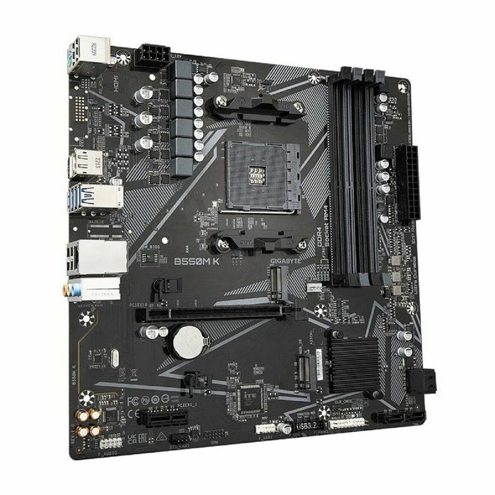 Gigabyte B550M K Micro ATX con Socket AM4 y DDR4