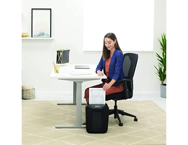 Fellowes LX41M Mini-Cut Destructora de Papel Negra Fellowes LX41M Mini-Cut Destructora de Papel Negra