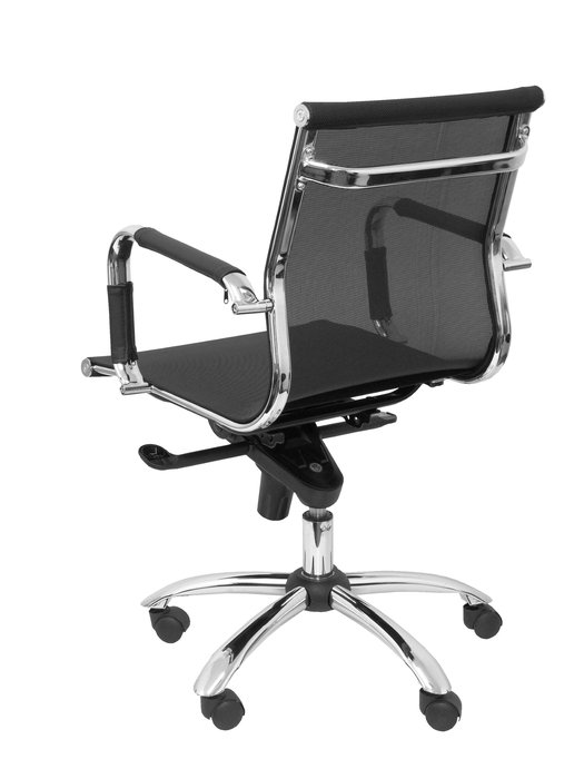 Silla Barrax confidente con mecanismo Basculante avanzado tapizada con Malla color Negro. Equipada con Base cromada, Brazos fijos y Ruedas de parqué