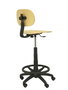 Taburete Tus con mecanismo Contacto lama de Madera. Equipado con Base poliamida negra, Sin brazos y Ruedas de parqué