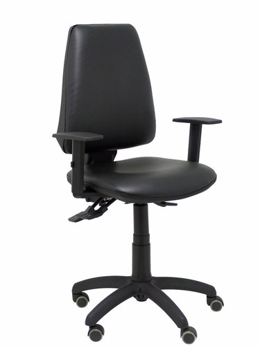 PIQUERAS Y CRESPO Silla de oficina Elche con mecanismo Asincro y brazos 1D en negro PIQUERAS Y CRESPO Silla de oficina Elche con mecanismo Asincro y brazos 1D en negro