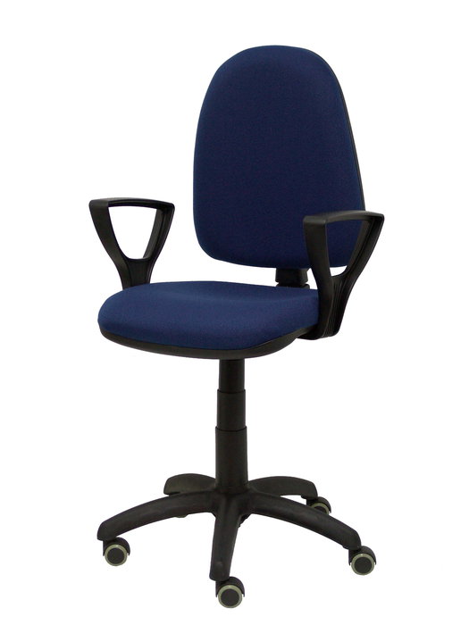 Silla de oficina Aýna con mecanismo Contacto permanente básico tapizada con Tela color Azul marino. Equipada con Base poliamida negra, Brazos fijos y Ruedas de parqué