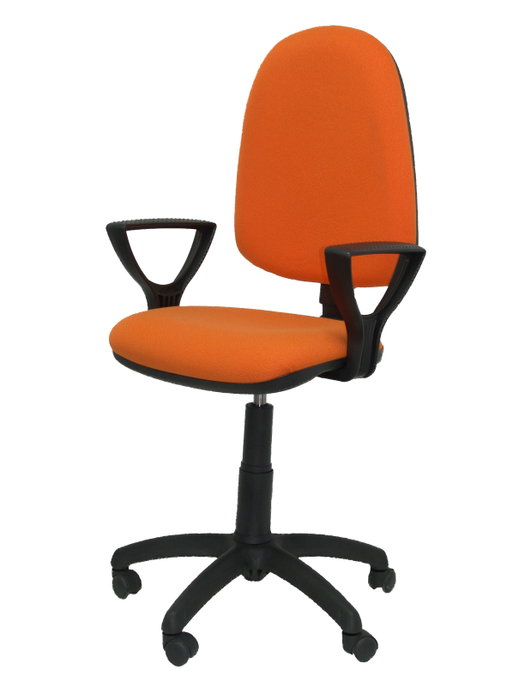 Silla de oficina Aýna con mecanismo Contacto permanente básico tapizada con Tela color Naranja. Equipada con Base poliamida negra, Brazos fijos y Ruedas de nailon 50 mm