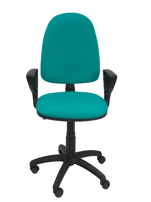 Silla de oficina Aýna con mecanismo Contacto permanente básico tapizada con Tela color Turquesa. Equipada con Base poliamida negra, Brazos fijos y Ruedas de nailon 50 mm