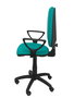 Silla de oficina Aýna con mecanismo Contacto permanente básico tapizada con Tela color Turquesa. Equipada con Base poliamida negra, Brazos fijos y Ruedas de nailon 50 mm