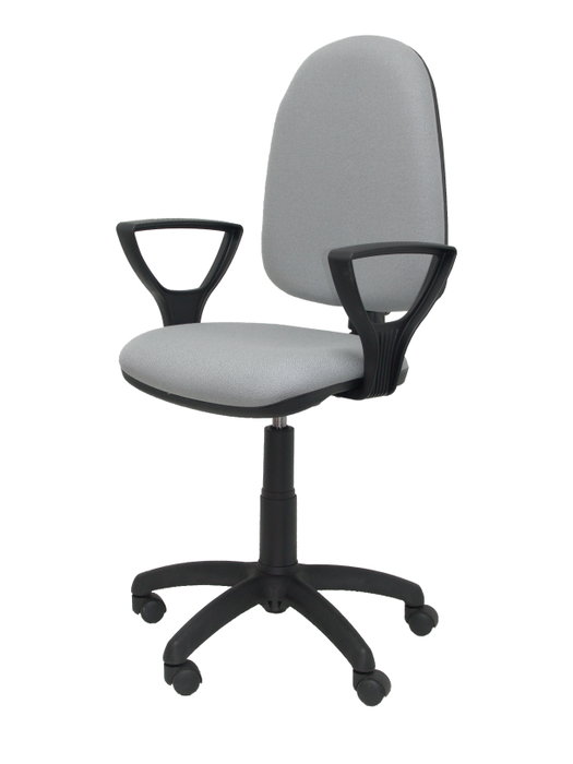 Silla de oficina Aýna con mecanismo Contacto permanente básico tapizada con Tela color Gris claro. Equipada con Base poliamida negra, Brazos fijos y Ruedas de nailon 50 mm