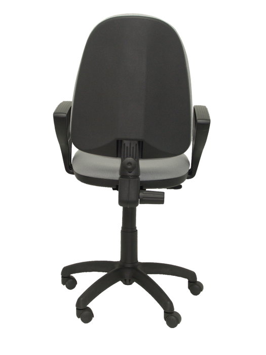 Silla de oficina Aýna con mecanismo Contacto permanente básico tapizada con Tela color Gris claro. Equipada con Base poliamida negra, Brazos fijos y Ruedas de nailon 50 mm