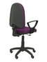 Silla de oficina Aýna con mecanismo Contacto permanente básico tapizada con Tela color Morado. Equipada con Base poliamida negra, Brazos fijos y Ruedas de nailon 50 mm