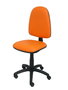 Silla de oficina Aýna con mecanismo Contacto permanente básico tapizada con Similpiel color Naranja. Equipada con Base poliamida negra, Sin brazos y Ruedas de nailon 50 mm