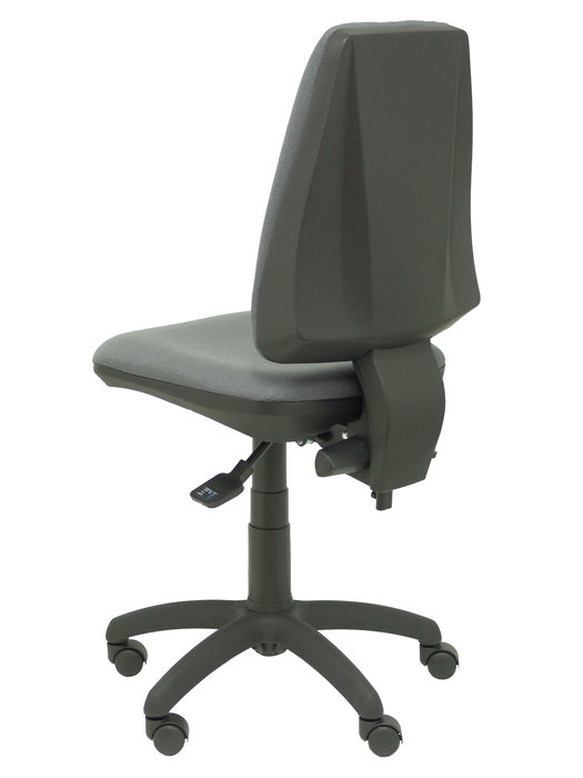 Silla de oficina Elche con mecanismo Asincro tapizada con Tela color Gris. Equipada con Base poliamida negra, Sin brazos y Ruedas de nailon 50 mm Silla de oficina Elche con mecanismo Asincro tapizada con Tela color Gris. Equipada con Base poliamida negra, Sin brazos y Ruedas de nailon 50 mm