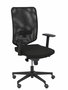 Silla de oficina Ossa con mecanismo Sincro tapizada con Tela color Negro. Equipada con lumbar 1D, Brazos 1D y Ruedas de parqué